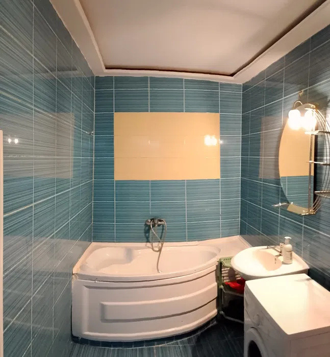 Apartament cu suprafata de 45mp . Zona : Tineretului