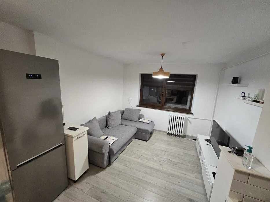 Apartament de  2 camere ,  suprafata de 38 mp . Zona: Grigore Alecsandrescu 