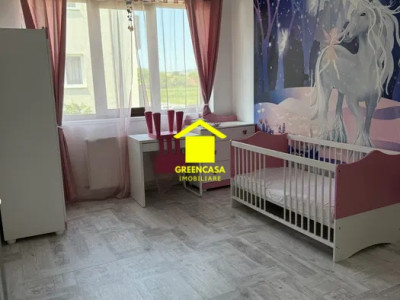 Apartament 3 camere, 2 bai, 63mp, balcon 12mp, zona Terra, Floresti