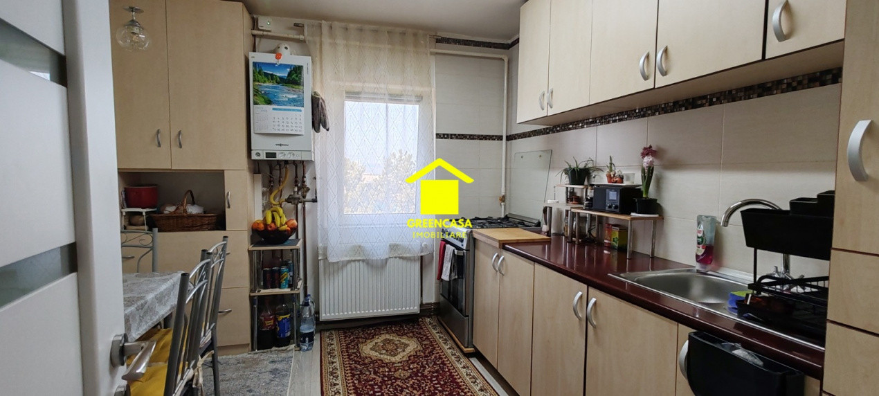 Apartament de 4 camere, 81mp în Mănăștur, zona Negoiu