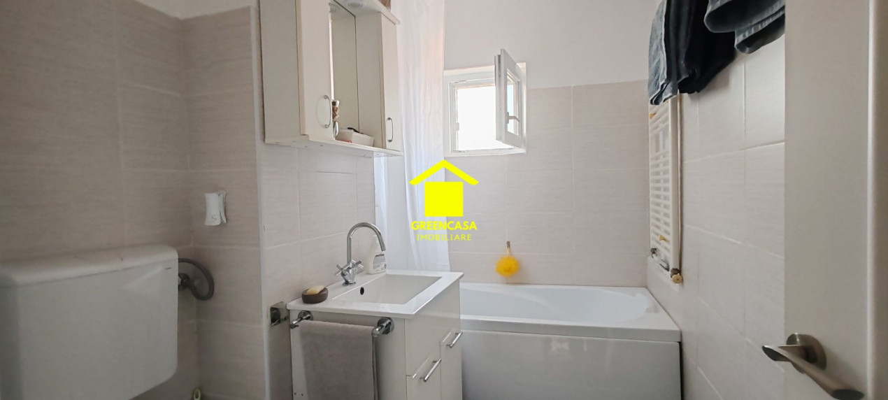 Apartament de 4 camere, 81mp în Mănăștur, zona Negoiu