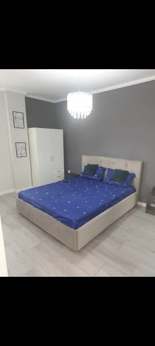 Apartament de vanzare 2 camere , suprafata de 50mp zona :Sesul de sus 