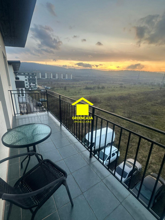 Apartament 3 camere, 61mp, balcon, zona Terra