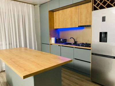 Apartament 2 camere decomandate , parcare , zona Amethyst .