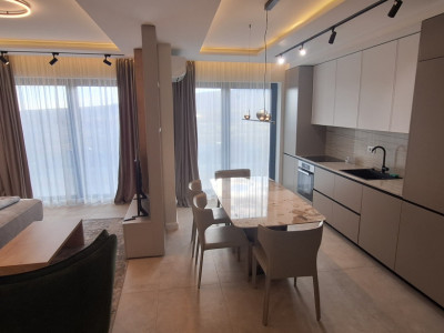 Apartament de lux, 3 camere, 2 niveluri/90 mp + 2 balcoane, cartier Buna Ziua