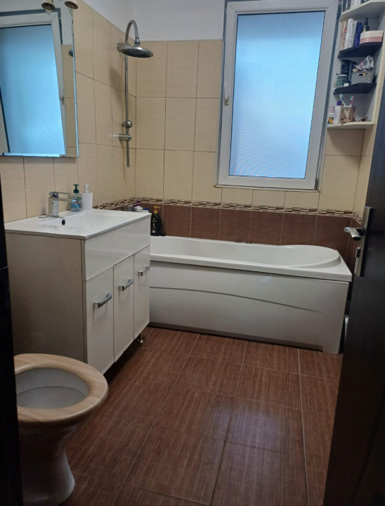 OCAZIE FLORESTI Apartament cu 2 camere, 52 mp +3 balcoane (26 mp), parcare cu CF
