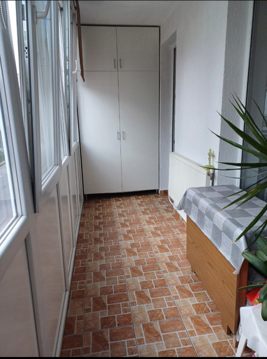 OCAZIE FLORESTI Apartament cu 2 camere, 52 mp +3 balcoane (26 mp), parcare cu CF