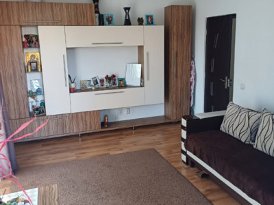 OCAZIE FLORESTI Apartament cu 2 camere, 52 mp +3 balcoane (26 mp), parcare cu CF