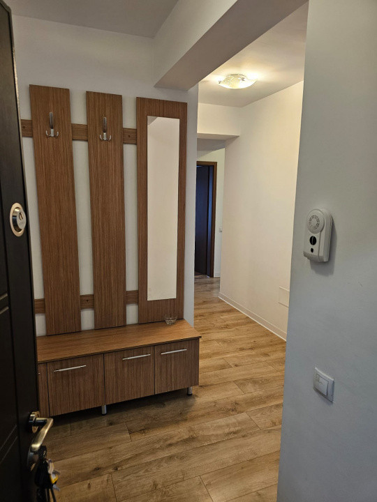 Apartament 3 camere , suprafata de 83 mp plus parcare subterana 