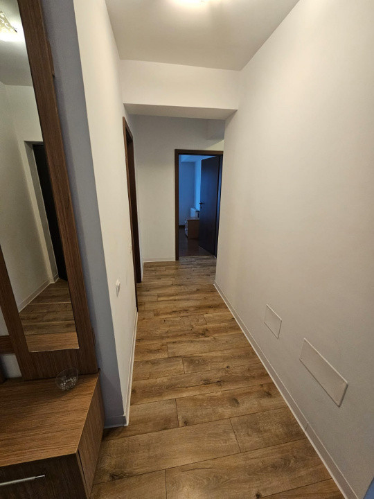 Apartament 3 camere , suprafata de 83 mp plus parcare subterana 