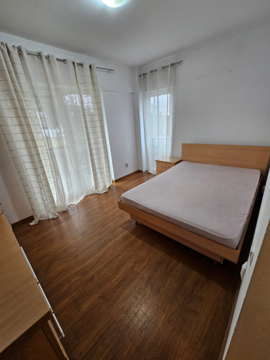 Apartament 3 camere , suprafata de 83 mp plus parcare subterana 