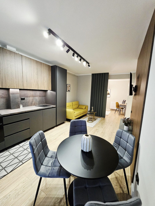 OCAZIE Apartament de 3 camere cu birou/nișă dormitor FLORESTI