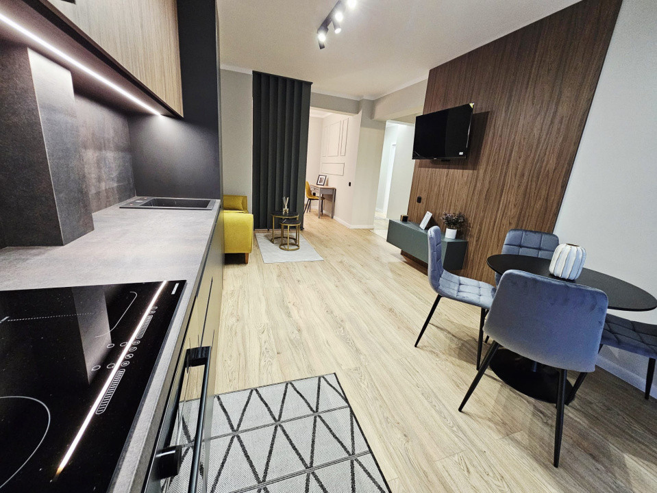 OCAZIE Apartament de 3 camere cu birou/nișă dormitor FLORESTI