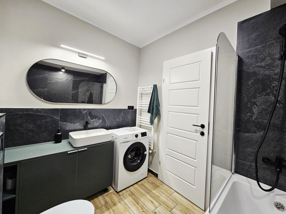 OCAZIE Apartament de 3 camere cu birou/nișă dormitor FLORESTI