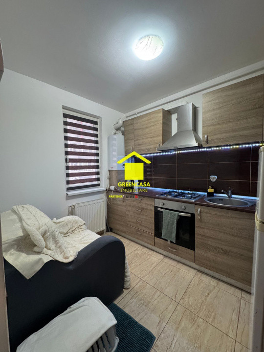 Apartment 1 camera, 30mp, parcare, zona Cetatii 