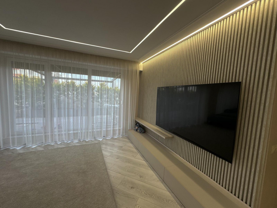 PENTHOUSE de 4 camere, 117mp plus 75mp terasa, Intre Lacuri