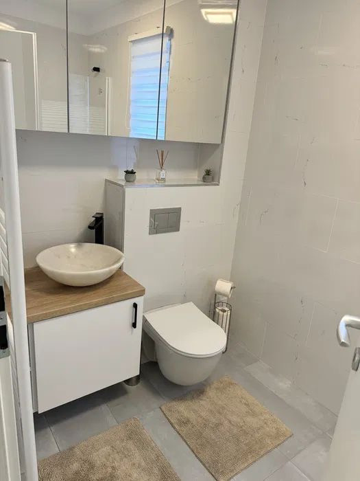 Apartament de 2 camere, 57 mp + 2 grădini (50 mp), Str. Cetății, Florești 