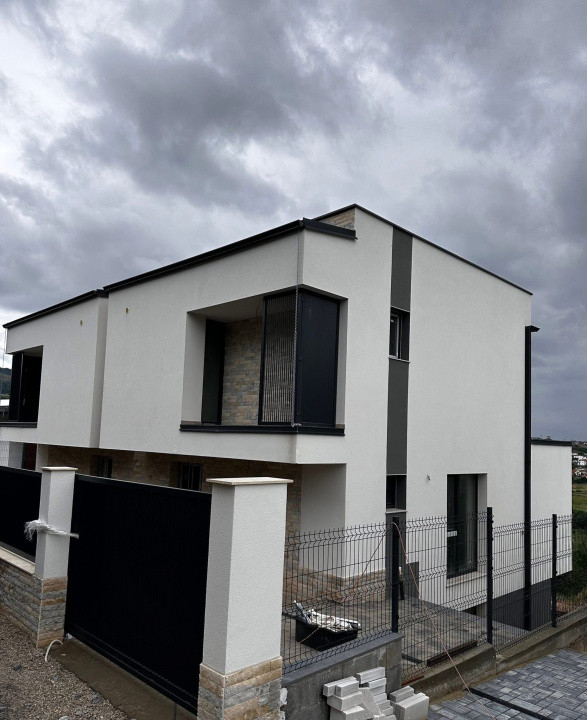 Casa tip duplex de vanzare Borhanci