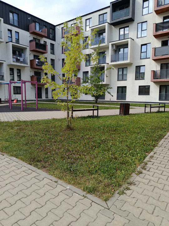 Apartament 2 camere de 52mp plus 3,5 balcon zona : Eroilor 