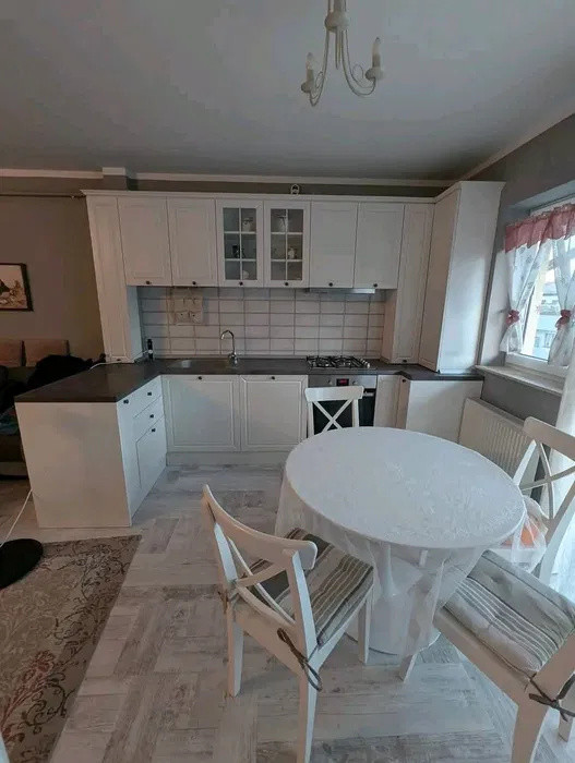 Apartament 2 camere , de 53mp zona : Floresti Urusagului 