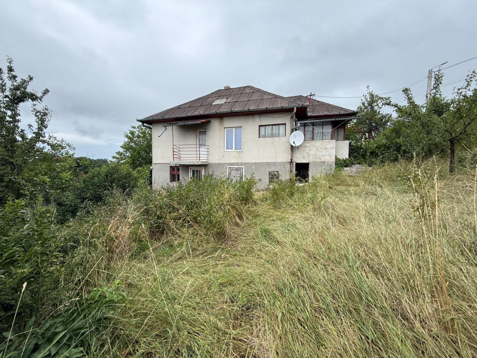 Casa renovabila cu 3000mp teren, Feleacu 