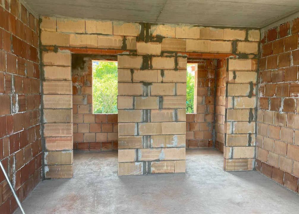 Proiect imobiliar nou! Case tip duplex in Floresti, str. Urusagului!