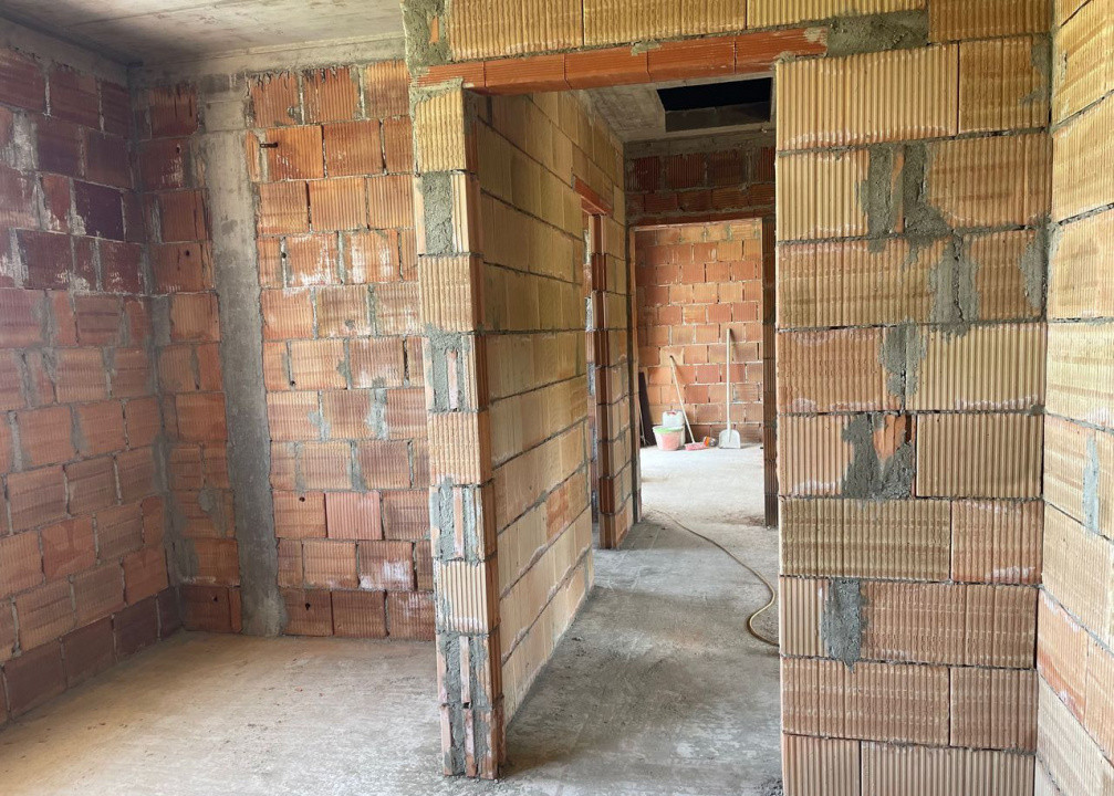 Proiect imobiliar nou! Case tip duplex in Floresti, str. Urusagului!