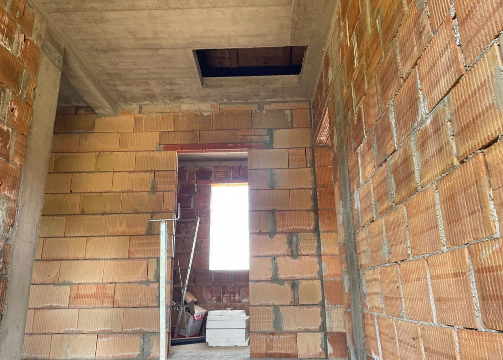 Proiect imobiliar nou! Case tip duplex in Floresti, str. Urusagului!