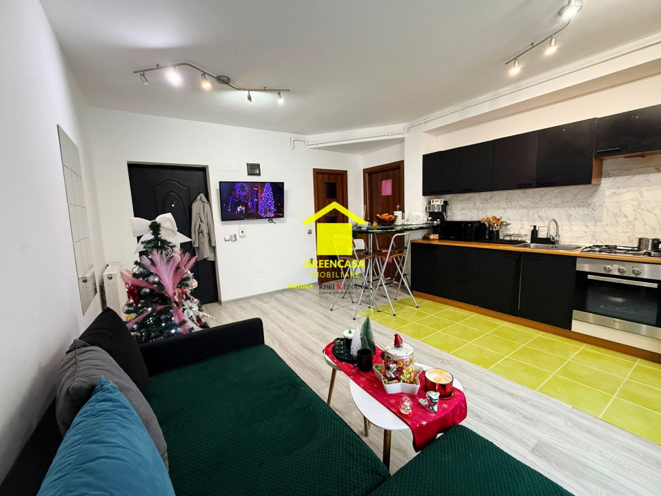 Apartament 2 camere 40 de mp plus 5 mp zona : Eroilor