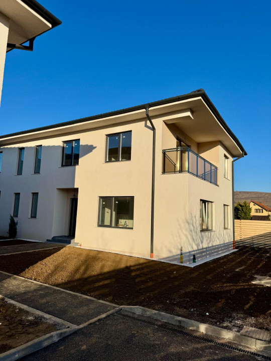 Unitate duplex de vânzare – Florești, zona Avram Iancu