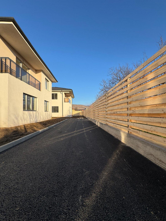 Unitate duplex de vânzare – Florești, zona Avram Iancu