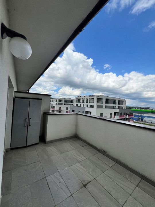 Apartament 3 camere cu suprafa de 76,2 , zona Vivo 