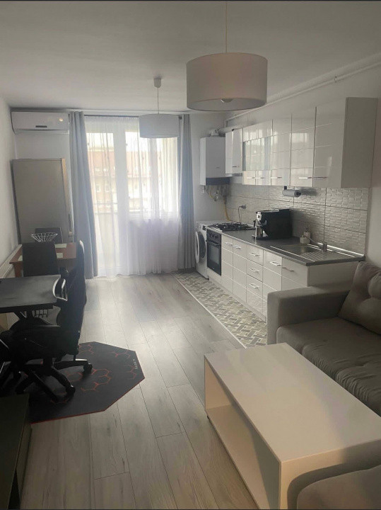 Aparatement de inchiriat 2 camere de 43mp , zona : Floresti (Porii)