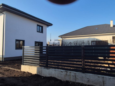 Casa individuala de vanzare in Jucu de Mijloc