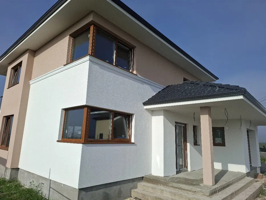 Casă individuală de vânzare, Jucu de Mijloc, 154 mp, Teren 1000 mp, Garaj