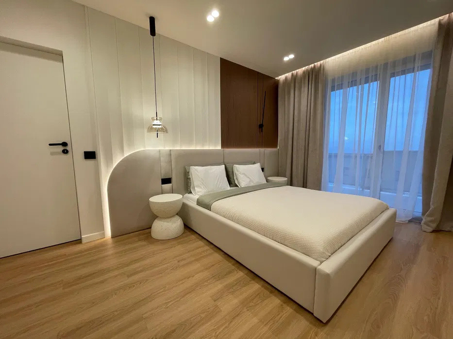 Apartament 2 camere de 51mp ,balcon 12mp zona : Razoare 