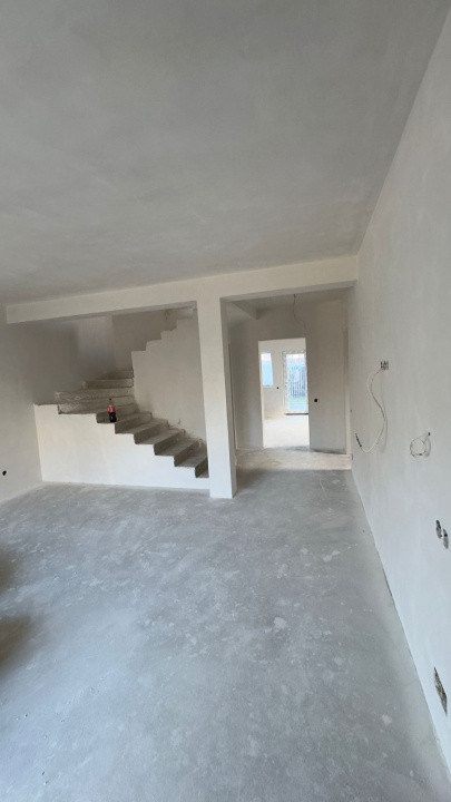 Casa tip duplex in Floresti - NOU zona Somesului