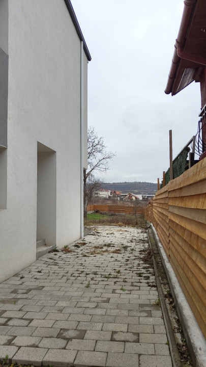 Duplex spațios cu teren generos în Dâmbul Rotund, Cluj Napoca