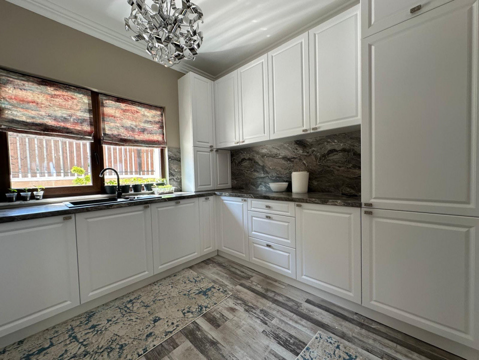 Casă de vanzare – finisată și mobilată integral, Dezmir