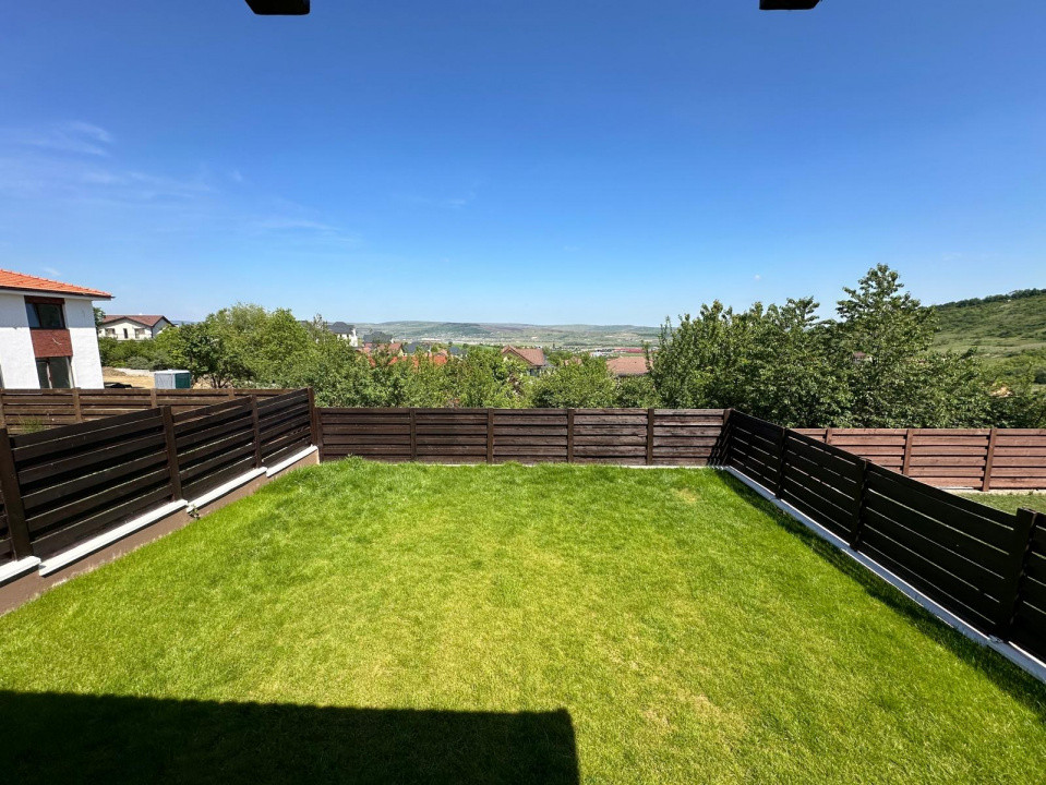 Casă de vanzare – finisată și mobilată integral, Dezmir