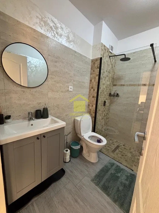 Apartament de vanzare, 38mp, etaj intermediar, zona Teilor, Floresti