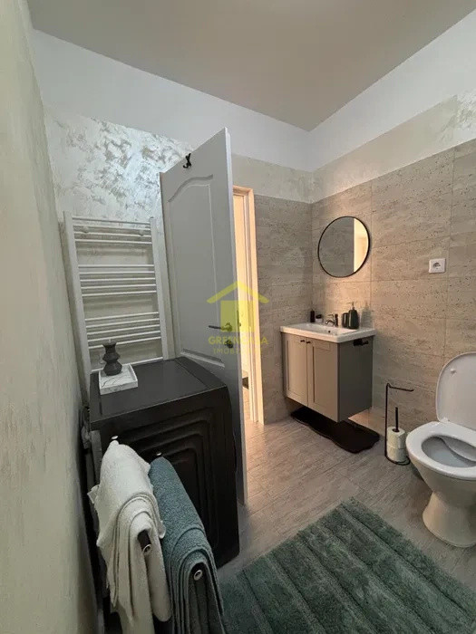 Apartament de vanzare, 38mp, etaj intermediar, zona Teilor, Floresti