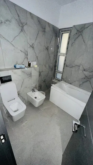 Casa individuala, 4 camere, 120mp utili, 300mp teren, ansamblu nou, Domnesti 