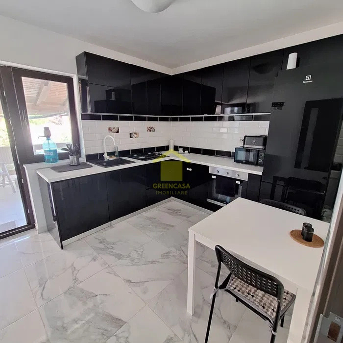 Casa pe parter, 105mp utili, 330mp teren, Domnesti