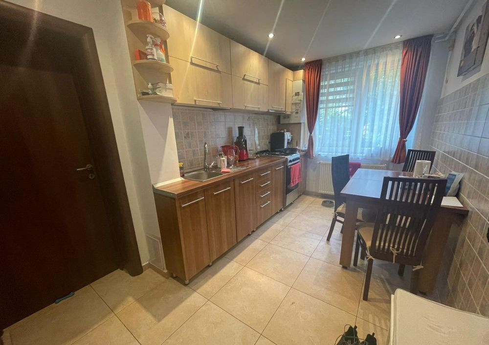 Apartament 50mp 2 camere cu parcare Grigorescu vechi