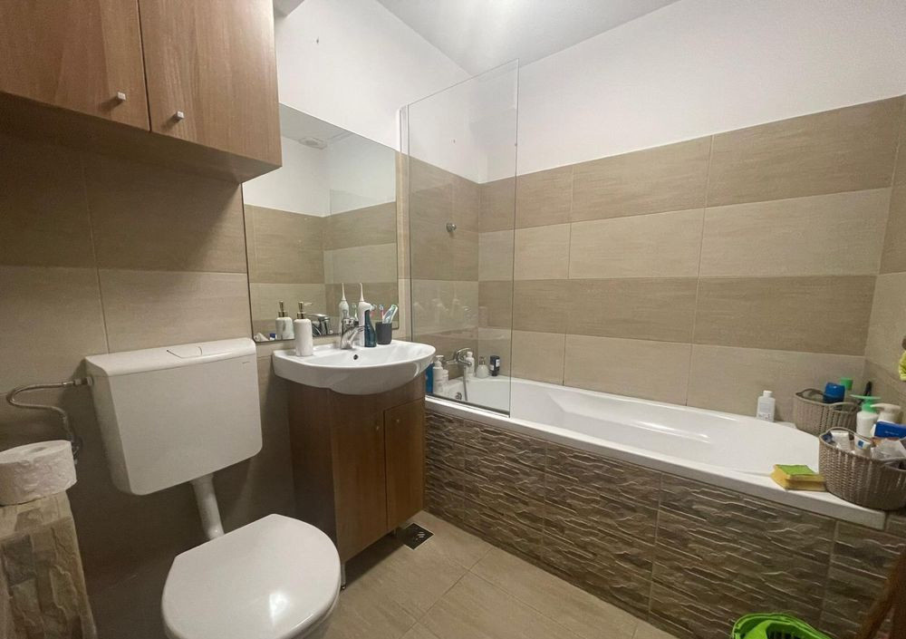 Apartament 50mp 2 camere cu parcare Grigorescu vechi