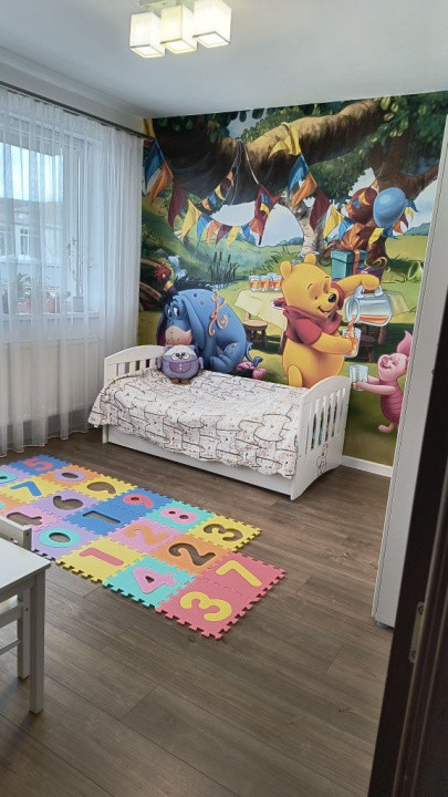 Apartament la cheie 3 camere , etaj intermediar ,zona Tineretului