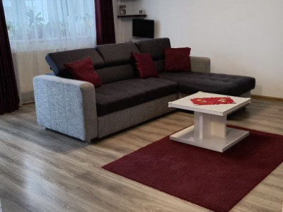 Apartament la cheie 3 camere , etaj intermediar ,zona Tineretului