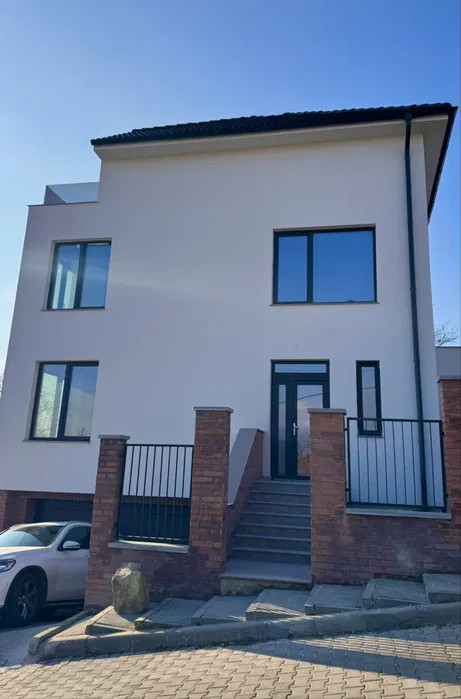 Duplex de vânzare | Acces separat | Curte proprie | Dâmbul Rotund