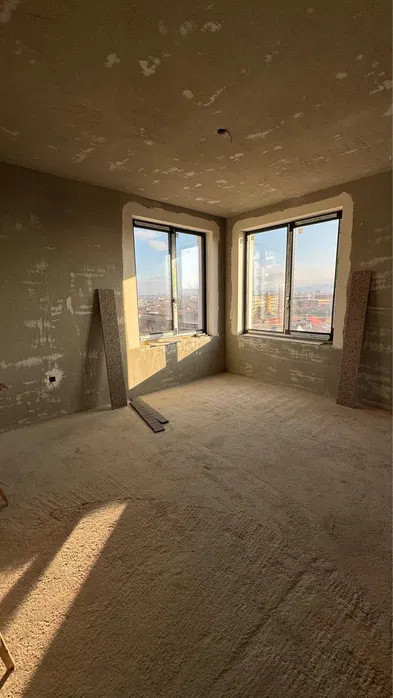 Duplex de vânzare | Acces separat | Curte proprie | Dâmbul Rotund